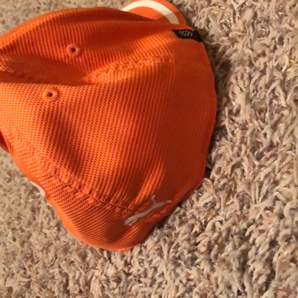 Puma 210 fitted golf hat